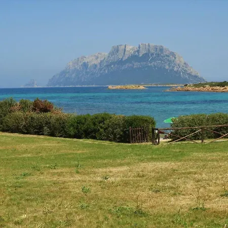 Casa Costa Corallina Mare בית נופש אולביה